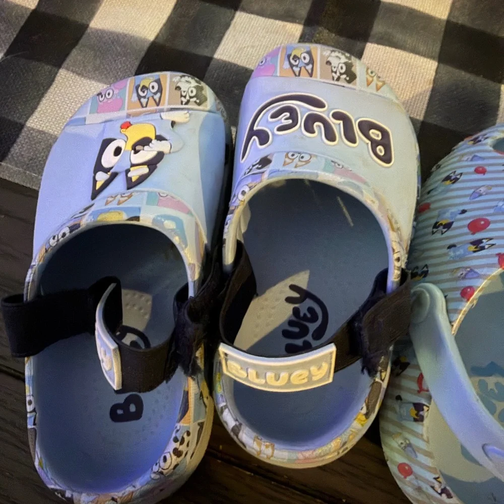 Kids Clogs - Blue and Multicolor Lot of two Bluey kids size 7/8 VGC